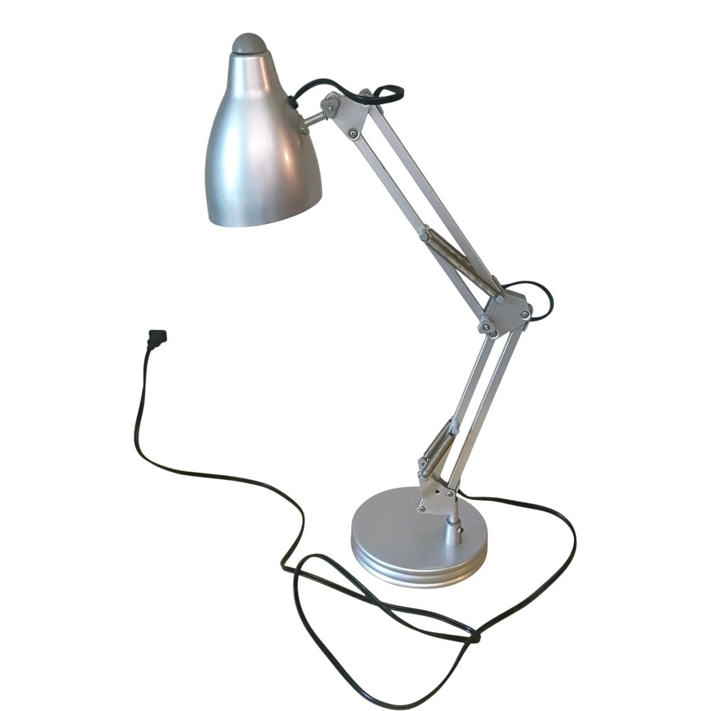 Underwriters Laboratory Free Standing Desk Lamp Articulating Arm Metallic Silver